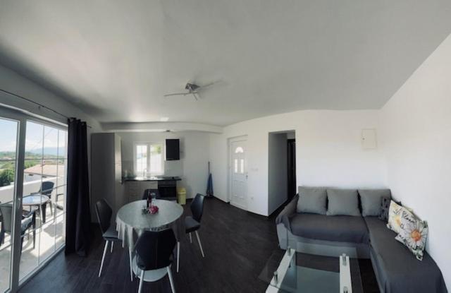 Apartments Marina Лопар Екстериор снимка
