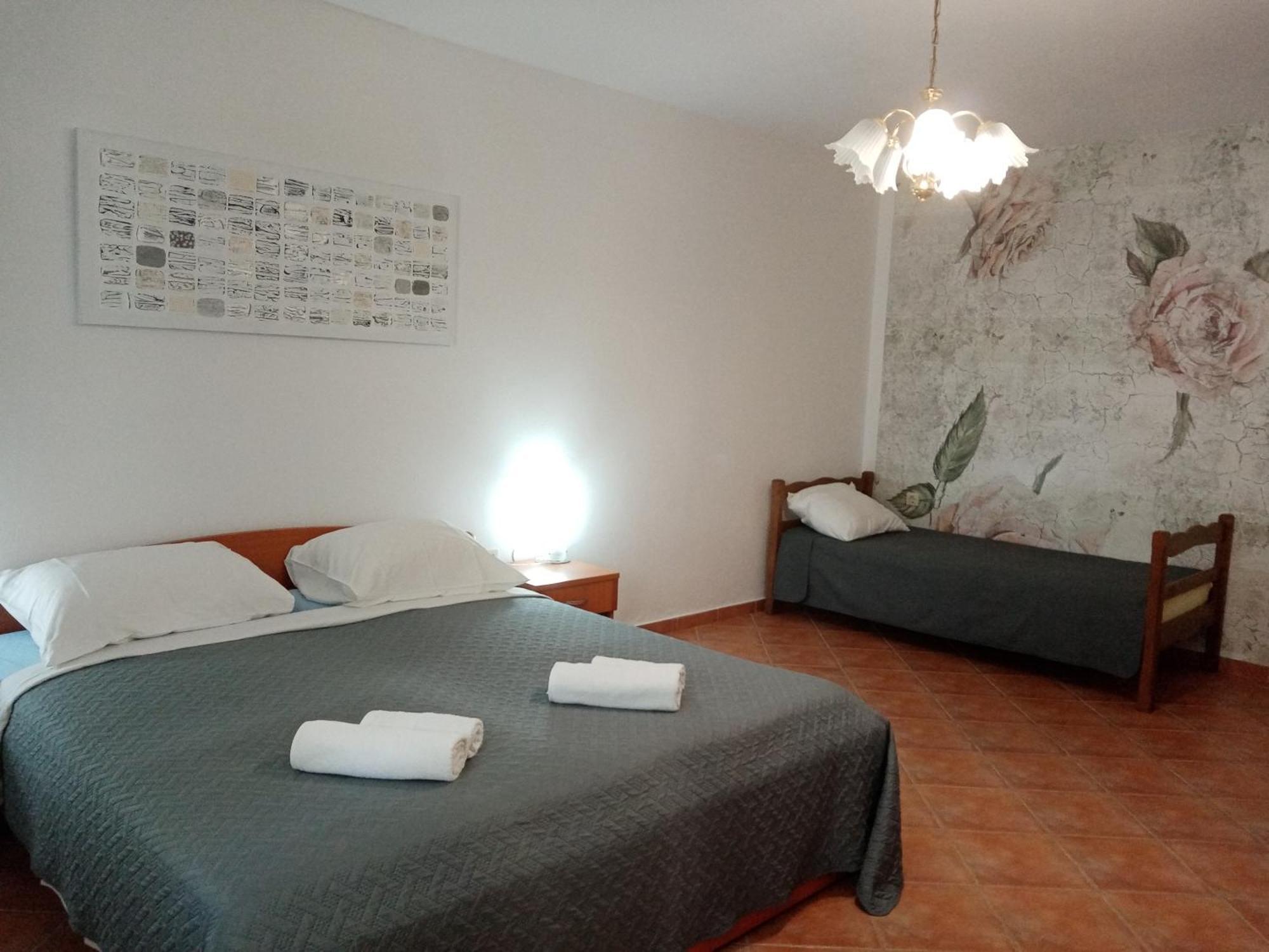 Apartments Marina Лопар Екстериор снимка