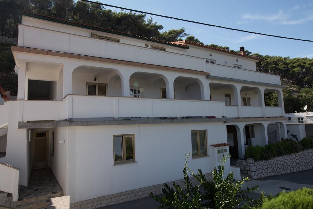 Apartments Marina Лопар Стая снимка